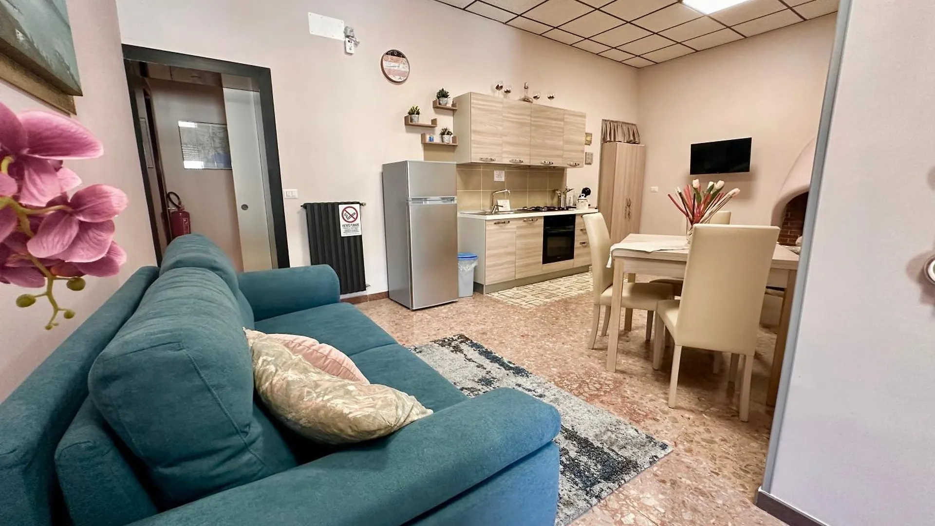 Dimora Casanova Apartment Naples