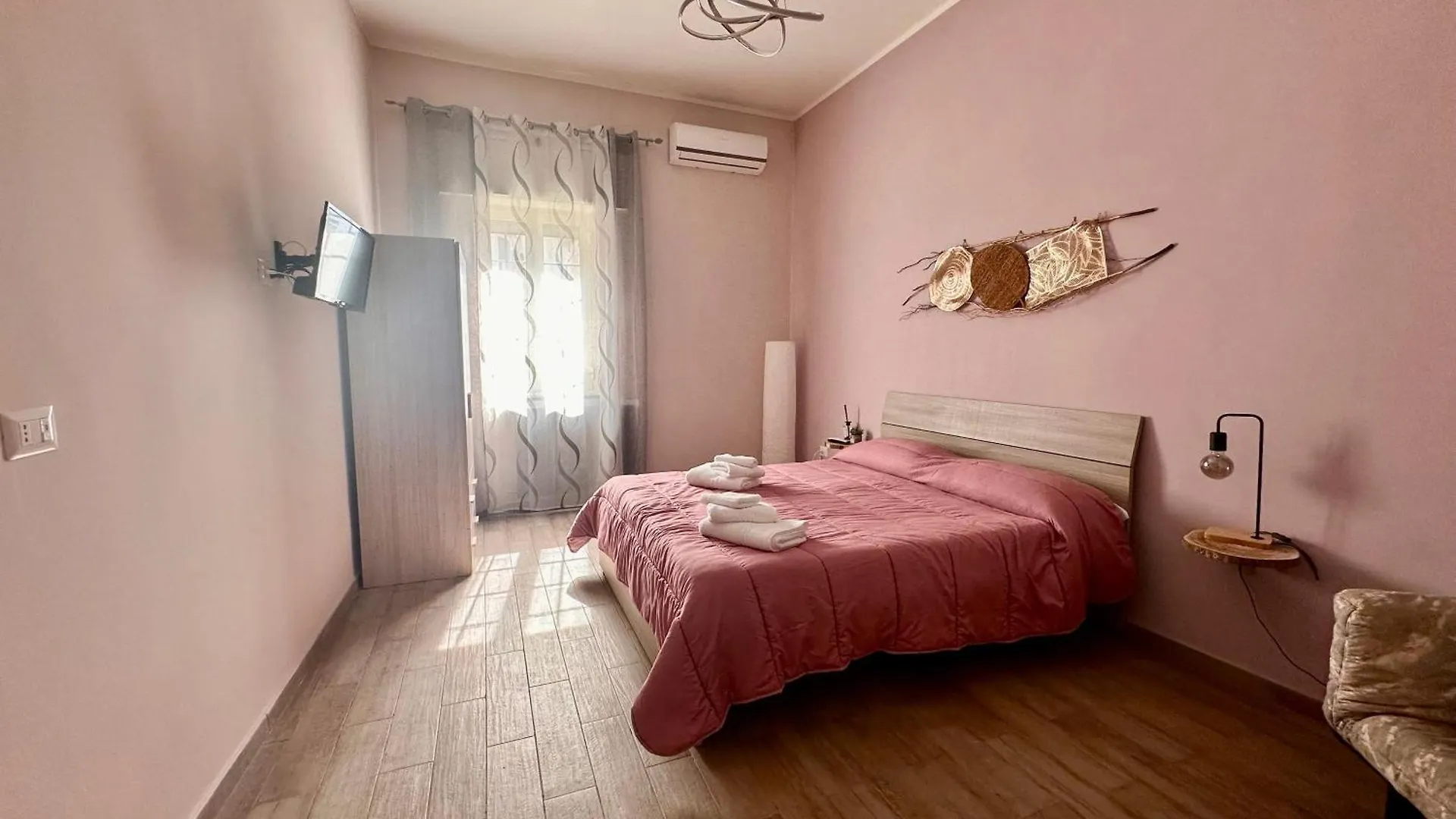 Dimora Casanova Apartment Naples Italy