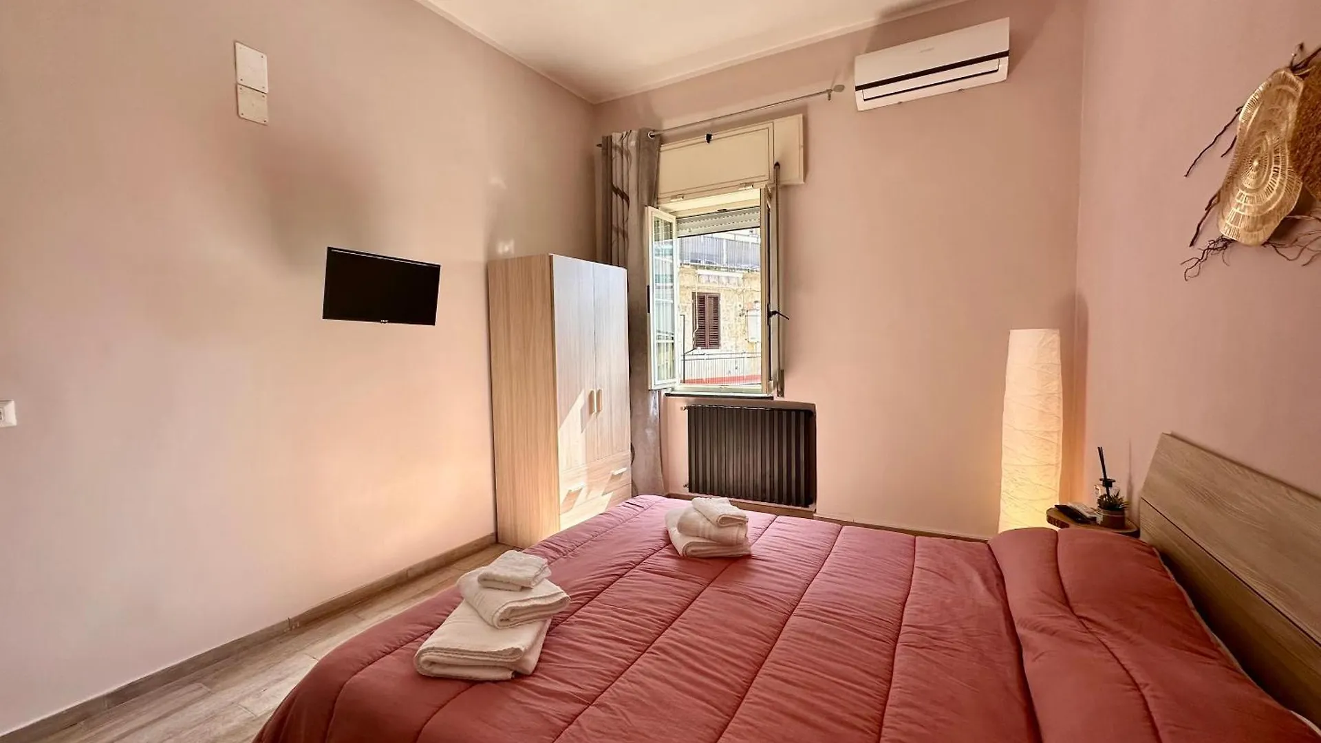 Dimora Casanova Apartment Naples