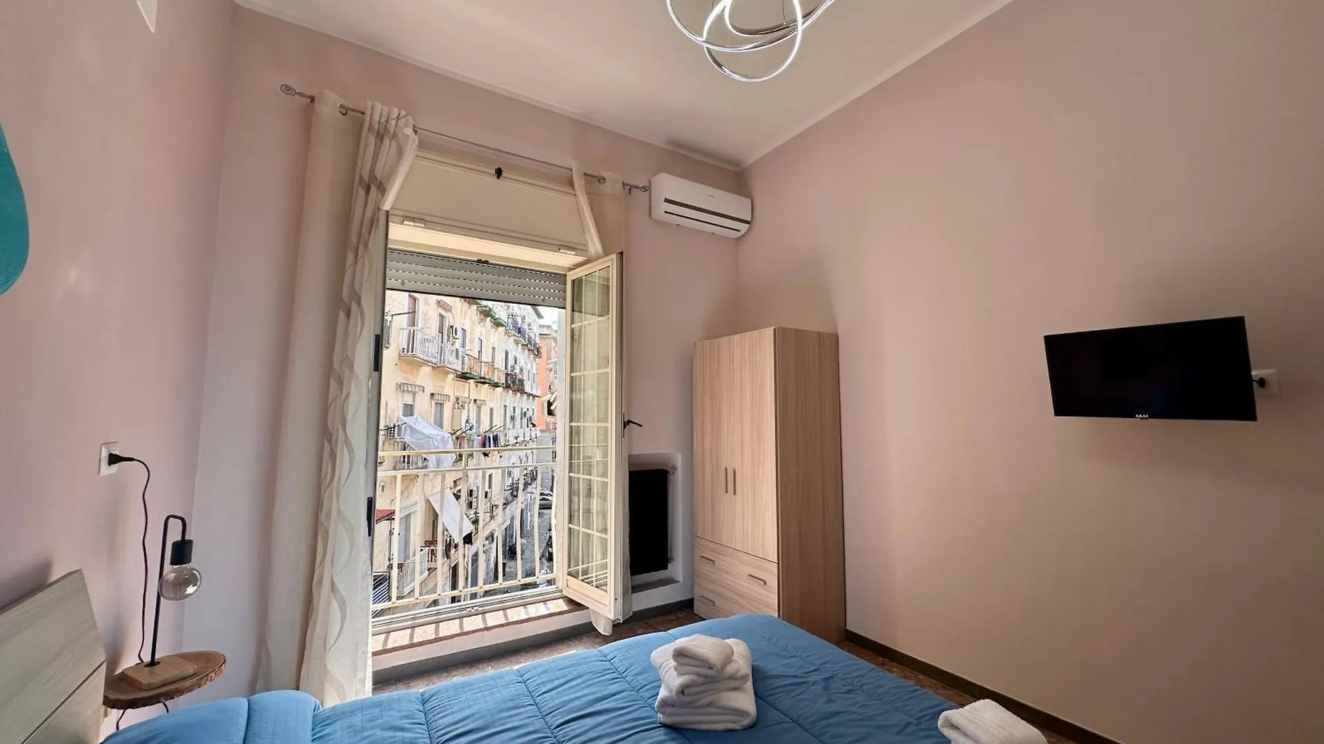 Dimora Casanova Apartment Naples